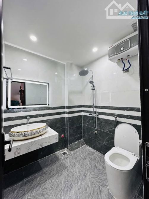 PHẢI THẬT NHANH - NHÀ MỚI TINH 5 TẦNG NGÕ Ô TÔ TRÁNH, LÔ GÓC PHỐ KIM NGƯU, KINH DOANH, VP - 2