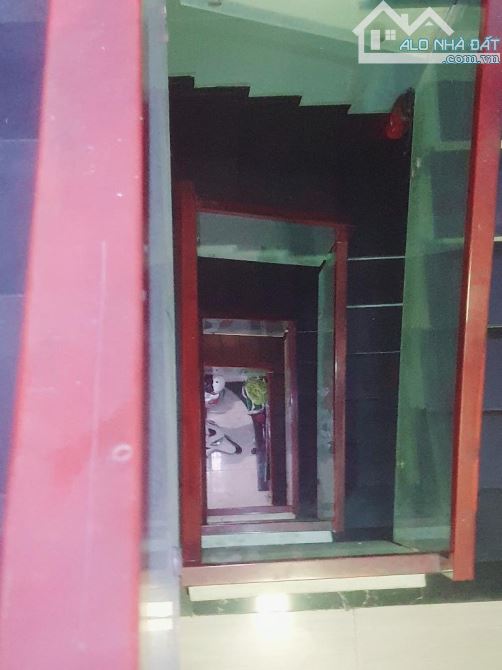 Đi định cư cần bán gấp Mặt tiền Nguyễn Oanh P.17 GV, 5 tầng 120m2, cho thuê CHDV 70tr/th - 2