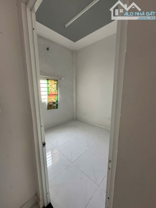 Bán Gấp Nhà Sổ Hồng Riêng Khu Dân Cư 1.7 tỷ - 2