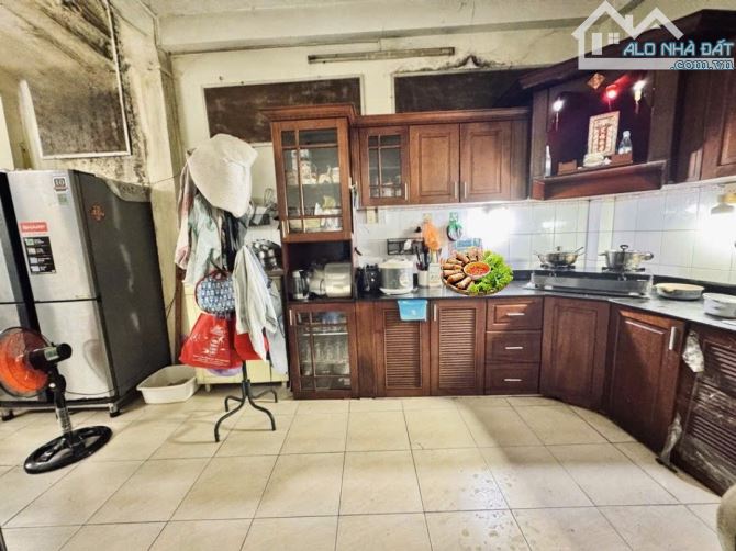 MẶT TIỀN KINH DOANH CÔ GIANG - GIÁP QUẬN 1 - 64M2 - 3TẦNG - KINH DOANH TỐT - 2