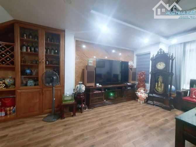 🏡 BÁN NHÀ MẶT NGÕ Ô TÔ TRÁNH - GIẢNG VÕ, ĐỐNG ĐA - 37m² - GIÁ 17 TỶ 🏡 - 2