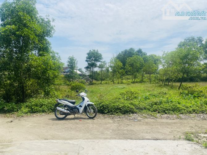 Đất kiệt ô tô Nguyễn Trọng Thuật, Thủy Lương, Hương Thủy, Huế. - 2
