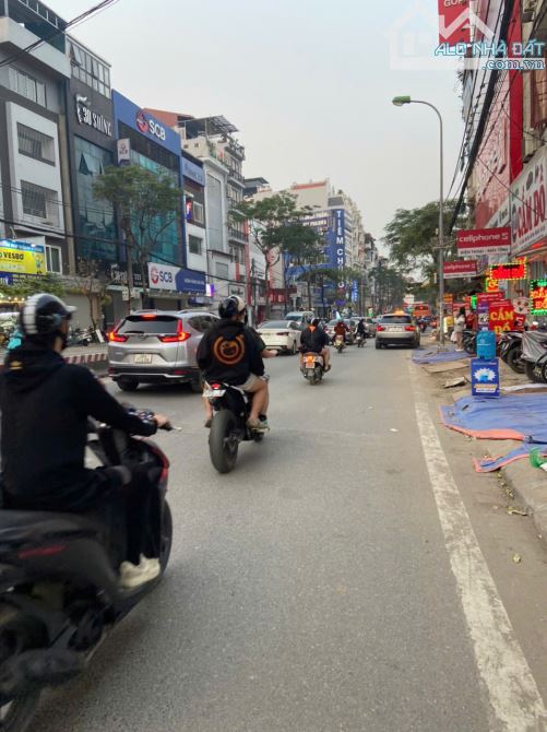 Bán nhà Mặt phố Lạc Long Quân, Bưởi 112m2 MT 3.8m, vỉa hè ô tô tránh kinh doanh 41 tỷ - 2