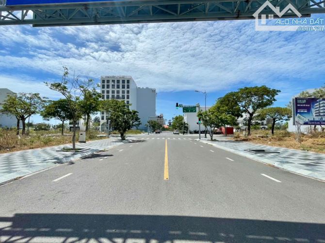 Bán lô A3 biển khu phố biển rạng đông mặt sau mậu thân giá chỉ 8ty2 - 3