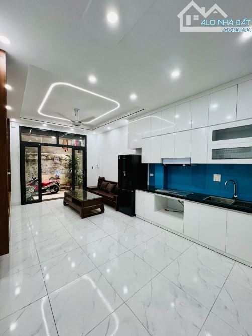 SIÊU PHẨM LÊ LỢI, HÀ ĐÔNG 5 TẦNG THANG MÁY, NGÕ THÔNG, PHÂN LÔ Ô TÔ, DT 35M2 CHỈ HƠN 8 TỶ - 3