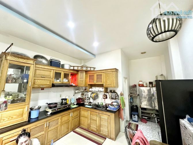 VIP LŨY BÁN BÍCH - TÂN PHÚ - 68M2 - 4 TẦNG BTCT - 4PN 3WC ST - GIÁ 7.8 TỶ - 3