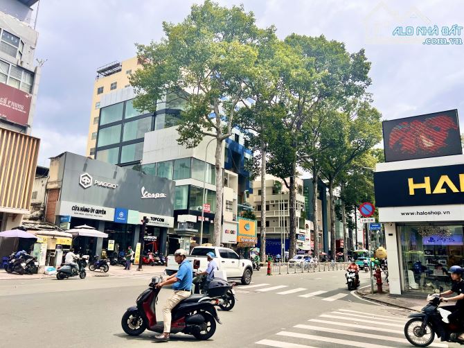 Tài sản chưa qua đầu tư! Góc 2MT, hầm 7 tầng thang máy - DT: 6,1mx15, HĐT 110 tr/th, 51 tỷ - 2