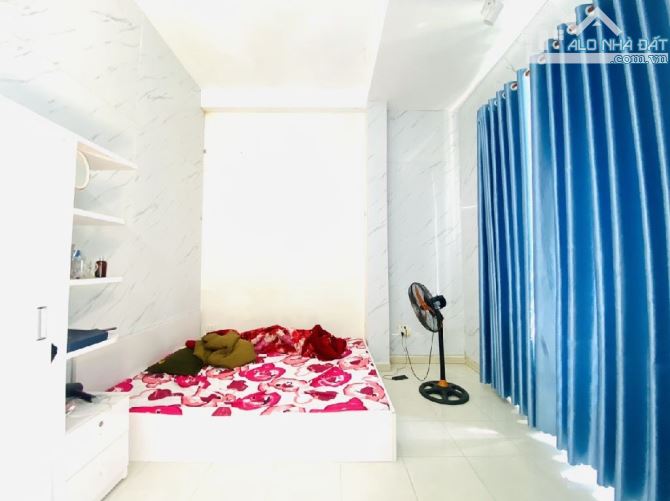 1 CĂN DUY NHẤT TẠI ĐƯỜNG HOÀNG THÚC TRÂM,KIỆT Ô TÔ THÔNG,NHÀ CÁCH ĐƯỜNG 1CĂN GIÁ CHỈ 4TY X - 3