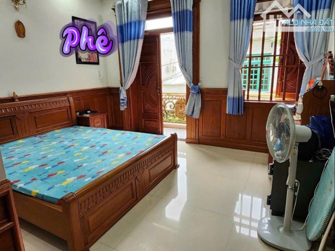 BÁN NHÀ 3 TẦNG 74M2 HXT NGAY LÊ VĂN KHƯƠNG 6.3 TỶ TL DÙNG ĐIỆN MIỄN PHÍ - 4