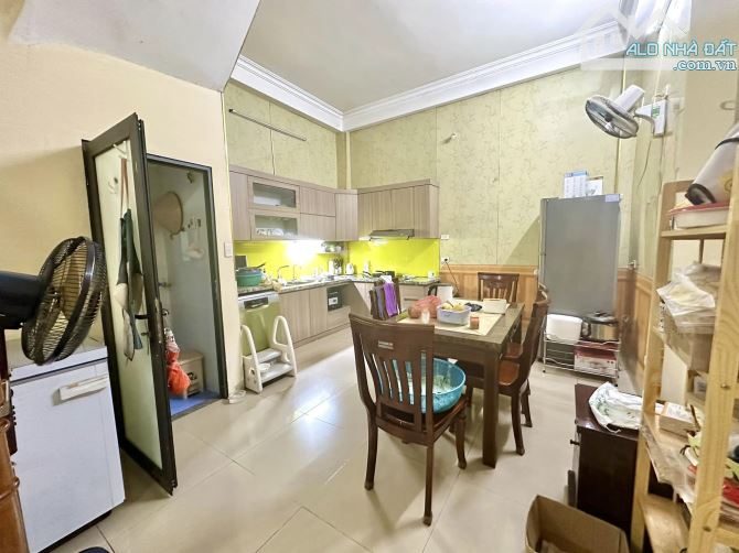 TRUNG TÂM QUẬN HAI BÀ TRƯNG, 47M2 x 4 TẦNG, MẶT NGÕ Ô TÔ TRÁNH, KINH DOANH, GIÁ ĐẦU TƯ. - 4