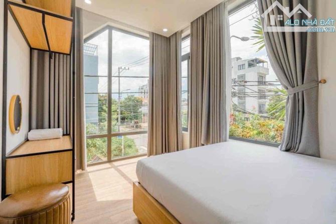 SIÊU PHẨM VILLA  GÓC 2 MẶT TIỀN – THIẾT KẾ HIỆN ĐẠI, CÓ HỒ BƠI – DÒNG TIỀN THU NHẬP KHỦNG - 4