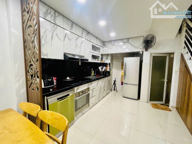 🌹 🌹 PHÚ NHUẬN, NGUYỄN TRỌNG TUYỂN, 38M2, 4 TẦNG, 4 PN, GIÁ 6,8 TỶ🌹🌹 - 4