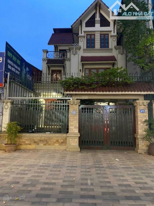 Cho thuê biệt thự Bán Đảo Linh Đàm Hoang Mai DT 250m x 3,5T, mt 10m ô tô đỗ cửa giá 40 tr - 4