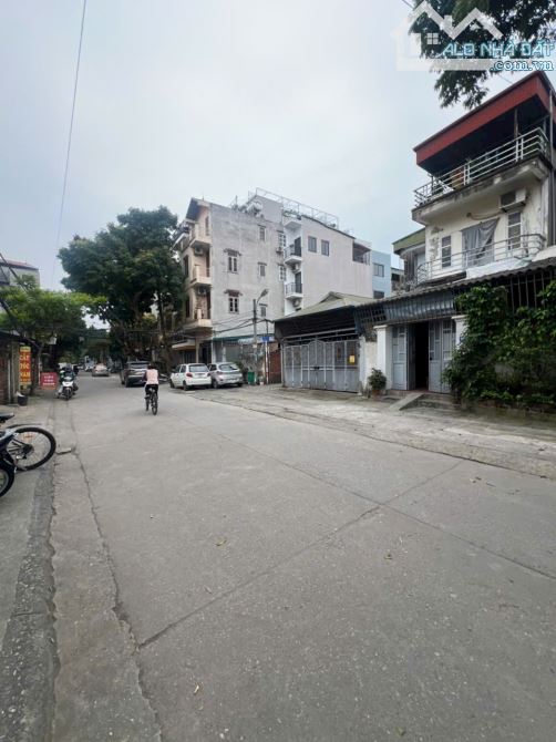 Bán biệt thự thạch bàn 140m² , mt 6,2m , nhà 3 tầng giá 22,8 tỷ đường ôtô tránh vỉa hè - 3