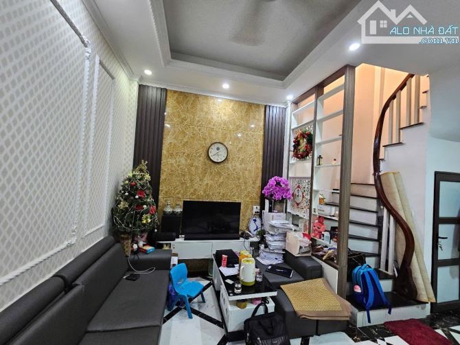 Bán nhà Trần Phú 37m2 x 5 tầng trung tâm Văn Quán giá 6.9 tỷ - 4