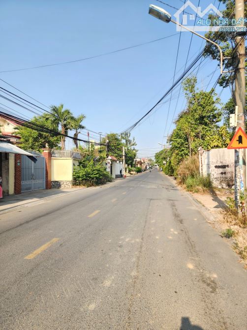 đất 103m2 4Tỷ TL ngay làng Đại Học Thủ Đức 500m, MT đường kinh doanh, p.Bình An - 4