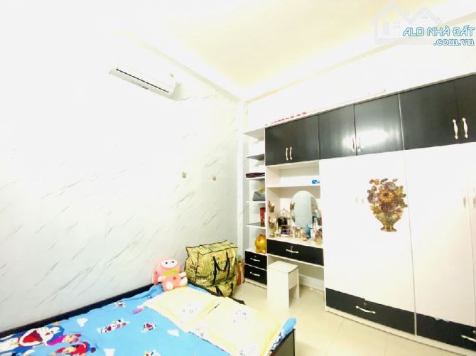1 CĂN DUY NHẤT TẠI ĐƯỜNG HOÀNG THÚC TRÂM,KIỆT Ô TÔ THÔNG,NHÀ CÁCH ĐƯỜNG 1CĂN GIÁ CHỈ 4TY X - 4