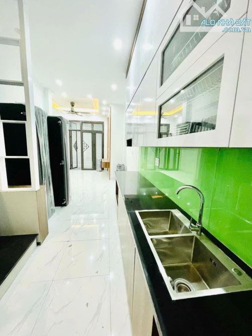NHÀ MỚI KOONG - SÁT PHỐ ĐẠI LA - HÓT NHẤT HAI BÀ TRƯNG - GIÁ RẺ - Ở SƯỚNG. Giá: 6.7 T - 5