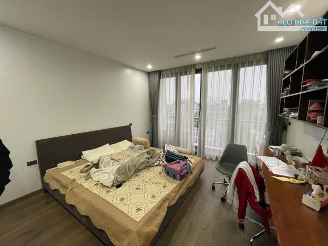 Nhà đẹp 65m2, MT4.5m đường Vĩnh Hưng. Gần phố, GARA, thang máy. Kinh doanh - 5