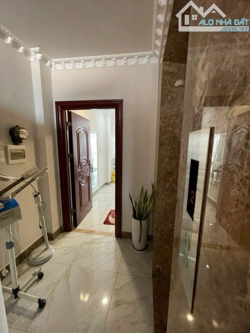 2 mặt tiền trước sau hoàng sa quận 3 có vỉa hè đang cho thuê thu nhập 40tr/tháng - 6