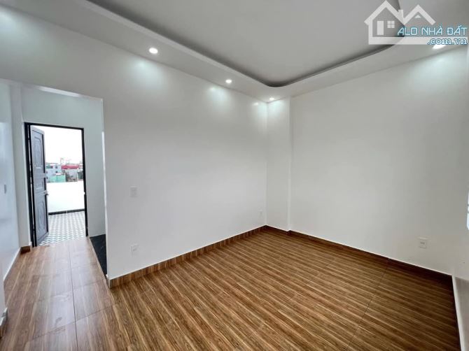 🌻Bán Nhà 4 Tầng – Hồ Sen – Lê Chân - 3,9 Tỷ – 45m² - vài bước chân ra mặt đường - 7