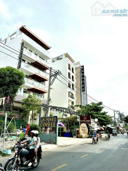 Bán tòa nhà Building mặt tiền đường Bình Quới, P.27, Bình Thạnh.DT: 11.5*30M. HĐT 300tr/th - 7