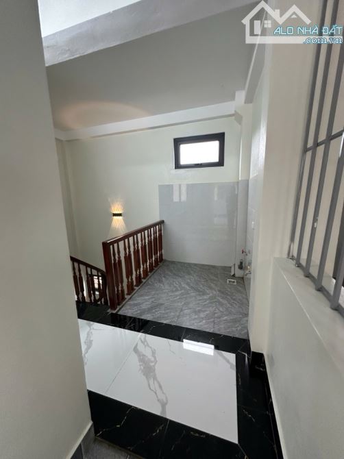 Phố Lụa, Vạn Phúc - MỚI KÍNH COONG, Ô TÔ ĐỖ CỬA, FULL NỘI THẤT - DT 37m x 5T - Nhỉnh 7 tỷ - 7