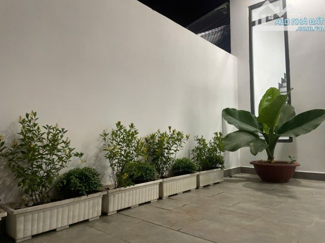 Nhà bán trong KDC An Viễn, Phùng Hưng. đầy đủ nội thất. 2.5 tỷ /128m2 - 7