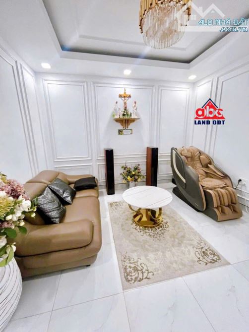 Bán nhà 2 Lầu mặt tiền Nguyễn Bảo Đức  khu vip Sunshine KDC Long Châu P.Tam Hiệp - 7