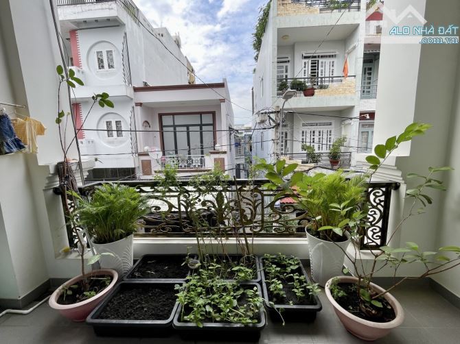 BÁN NHÀ 3 TẦNG ĐÚC HẺM XE TẢI KHU PHÂN LÔ PHẠM VĂN CHIÊU GÒ VẤP GIÁ RẺ 7,1 TỶ - 8