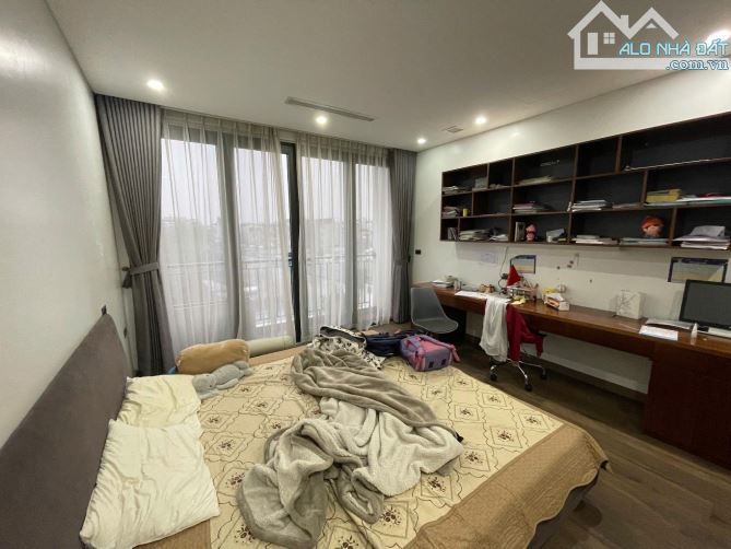 Nhà đẹp 65m2, MT4.5m đường Vĩnh Hưng. Gần phố, GARA, thang máy. Kinh doanh - 8