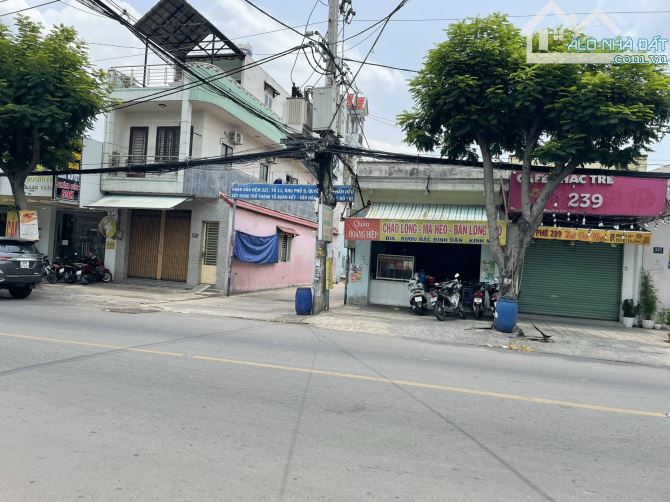 Bán 400m2 thổ cư mặt tiền Dương Thị Mười gần BV Quận 12, giá 23.5 tỷ tl