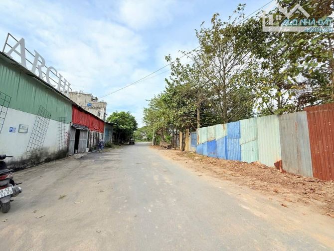 Bán đất mặt tiền sông Sài Gòn, Thạnh Lộc, Quận 12 giá 5,7 tỷ