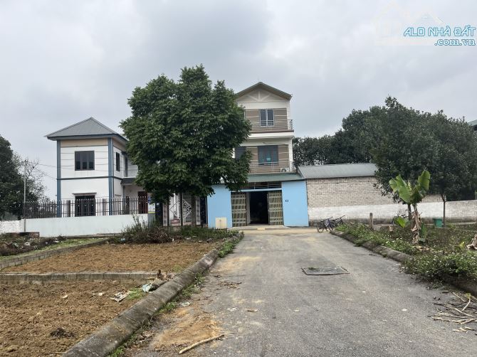 Bán 73 mặt tiền chính thôn Phúc Tiến giá rẻ nhất khu vực
