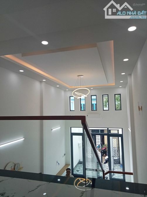 Chính chủ gửi bán lô đất xã Tân Thới Nhì Hóc Môn, thổ cư 102m2 giá 920 triệu