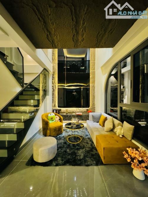 Nhà Đẹp 4 Tầng - HXH - Khu Phan Đăng Lưu - DT 39m2 - Chỉ 7 Tỷ 980 TL