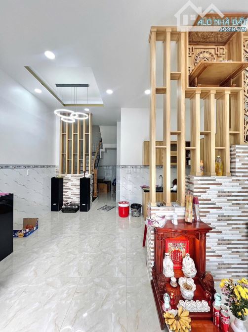 Nhà Mới 3 Tầng SHR 5x15m Tân Thới Nhất Quận 12 Gần Tân Bình