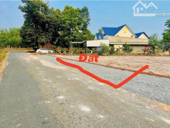 Bán đất thổ cư ngay chợ Minh Thạnh, 550tr sổ sẵn pháp lý chuẩn