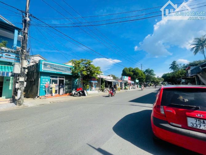 BÁN 2 MẶT TIỀN KINH DOANH NGUYỄN SINH CUNG GẦN LÂM HOẰNG