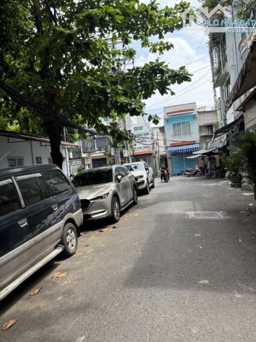 BÁN NHÀ PHAN VĂN TRỊ - 65M2 - HXH NHỎ TỚI NHÀ - 4 TẦN - 4PN GIÁ 5.5 TỶ