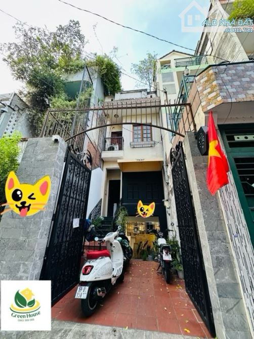 🏡 Hẻm xe hơi ngay Phan Đăng Lưu, Phú Nhuận - 10x tỷ - 4 tầng (5PN+3WC) - 83m2.