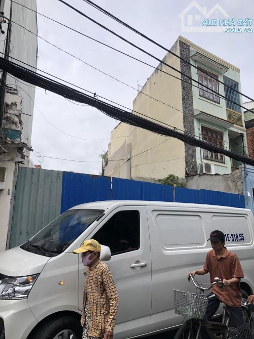 Đất 2 mặt tiền 53 Bành Văn Trân 160m2, 8.2x28m, KVXD : hầm-7 lầu, 29.5 tỷ