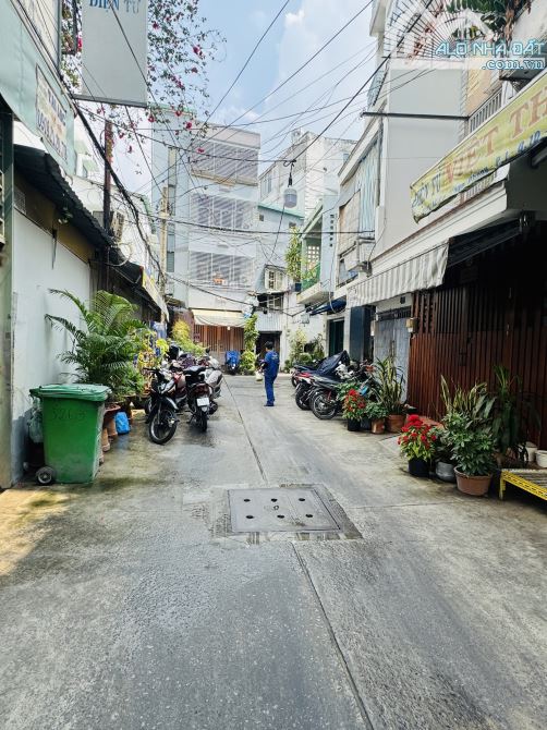 HXH Lê Hồng Phong, p1, Quận 10, 4 tầng, 2 mặt hẻm, nhỉnh 10 tỷ