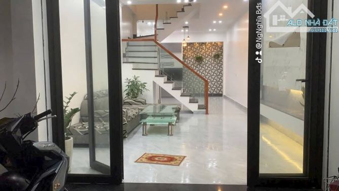 Bán nhà mới xây 3 tầng giá 2,68 tỷ, Phủ Thượng Đoạn, Đông Hải 1, Hải An