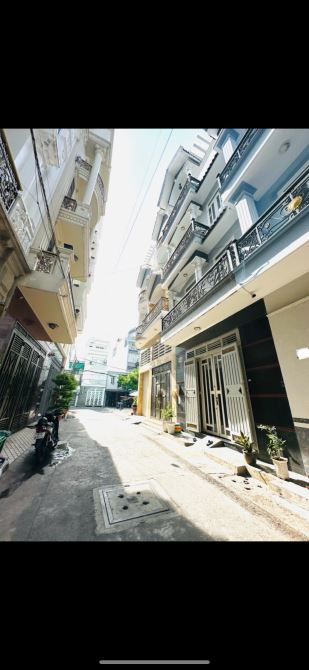 HẺM XE HƠI TRÁNH KHU PHÂN LÔ VIP GIÁP TÂN PHÚ - SÁT MẶT TIỀN - 50M2 - 4 TẦNG CHỈ 5 TỶ 9