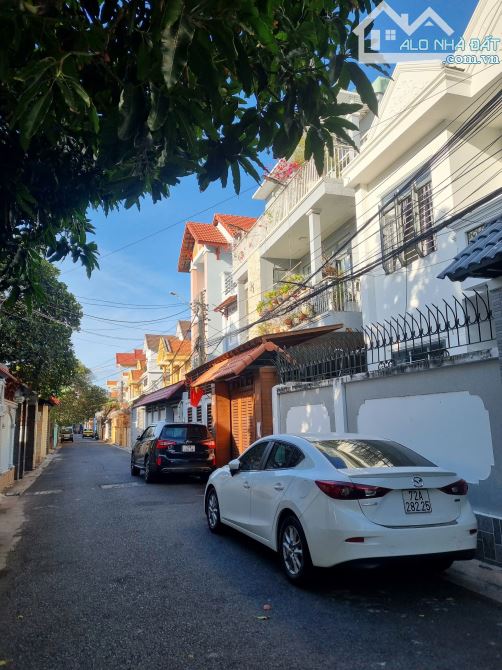 NHÀ ĐẸP KHU NỘI BỘ ĐƯỜNG BÀN CỜ NGUYỄN HỚI- P.NGUYỄN AN NINH- S=106m2 =10x12m- GIÁ 11 TỶ
