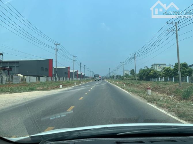 BÁN GẦN 3 SÀO HƯNG LỘC CÓ 300M2 THỔ CƯ CHỈ 6,8 TỶ