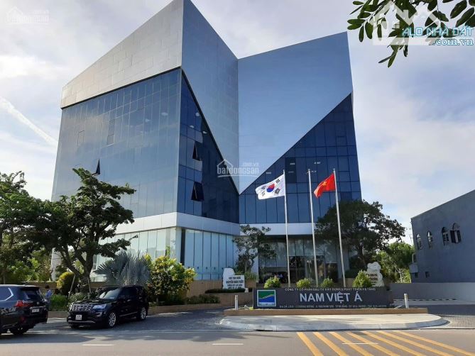 BIỆT THỰ NAM VIỆT Á THEO PHONG CÁCH THIÊN NHIÊN