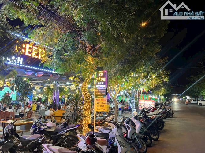 Bán nhà đường 7m5 YÊN THẾ (CHỢ HOÀ AN) 100m2, giá 6.7 tỷ.