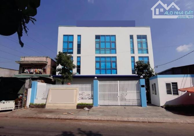 NHÀ XƯỞNG MẶT TIỀN - ĐƯỜNG XE CONTAINER - ĐỖ MƯỜI - VÕ THỊ THỪA Q12 - CHỈ 4x TỶ